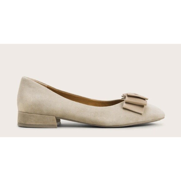 Shoes - Gentle Souls Kenneth Cole Women's Atlas Flat Platform Mushroom Size 9